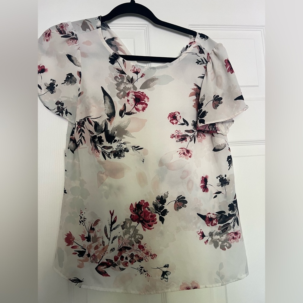 Reitmans Flowery Top Extra Small XS